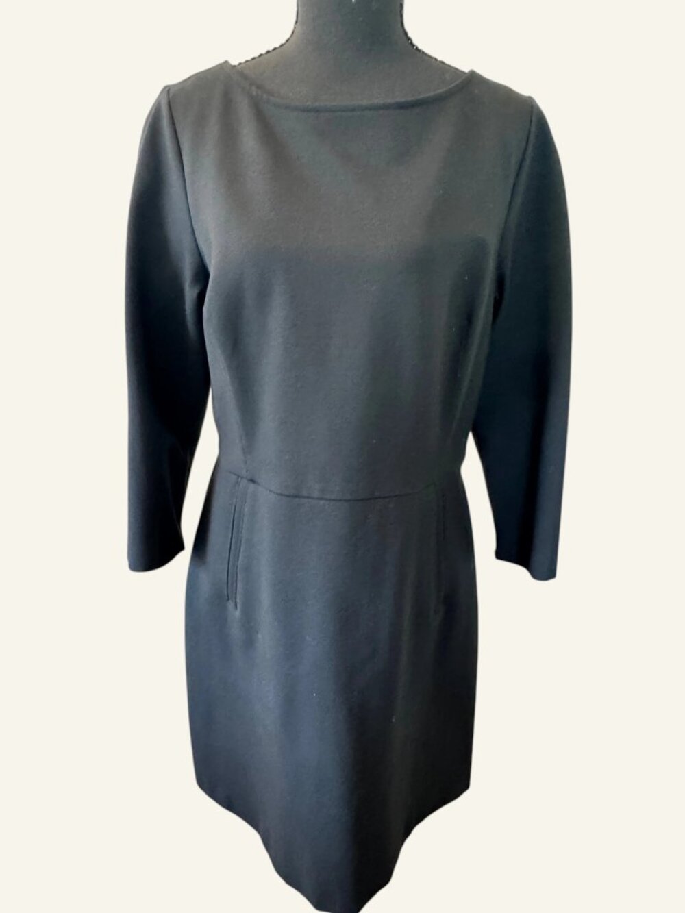 LIKE NEW Spanx A-Line Dress Black 3/4 Sleeve Zip Detail Pockets Shaping Size L